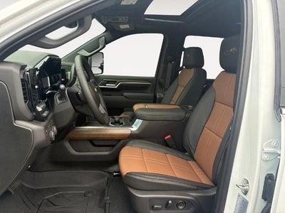 2026 Chevrolet Silverado 3500 HD High Country DRW