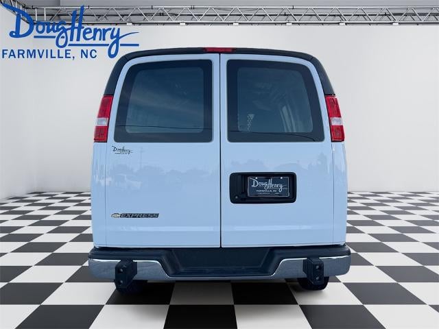 2024 Chevrolet Express Cargo 2500 Base