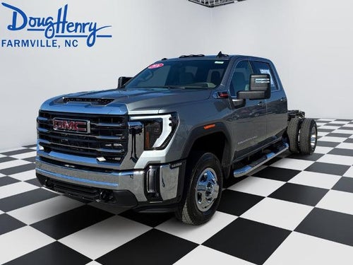 2026 GMC Sierra 3500 HD Chassis Cab SLE
