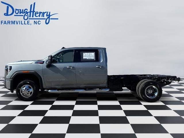 2026 GMC Sierra 3500 HD Chassis Cab SLE