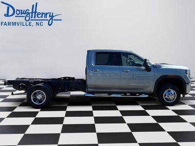 2026 GMC Sierra 3500 HD Chassis Cab SLE