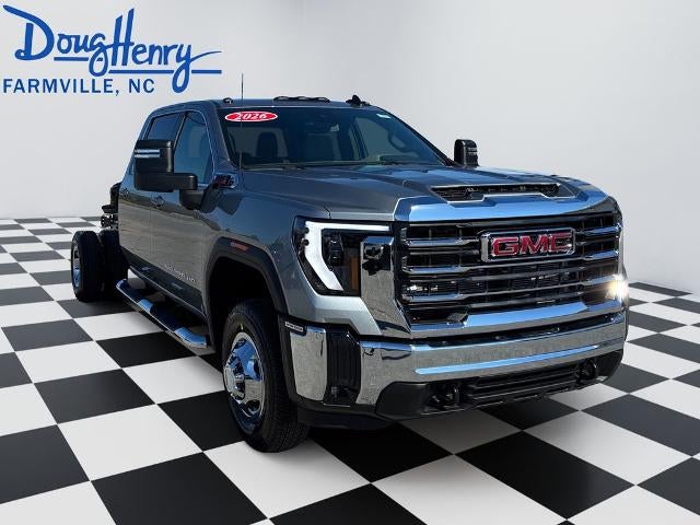 2026 GMC Sierra 3500 HD Chassis Cab SLE