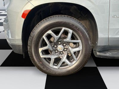 2024 Chevrolet Suburban LT