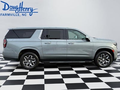 2024 Chevrolet Suburban LT