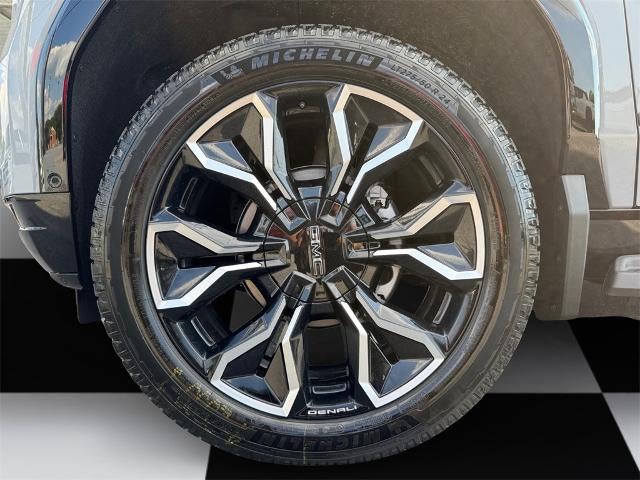 2025 GMC Sierra EV Max Range Denali