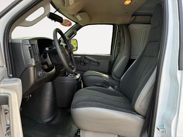 2026 GMC Savana Cargo Base