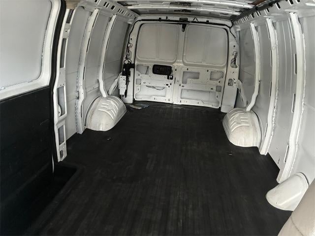 2023 GMC Savana Cargo 2500 Base