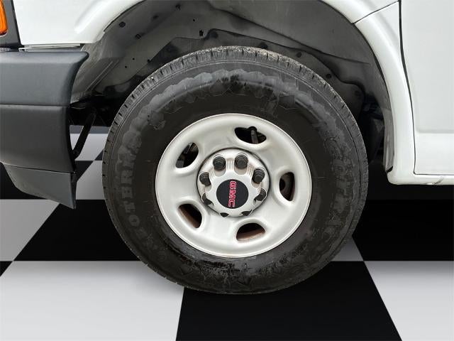 2023 GMC Savana Cargo 2500 Base