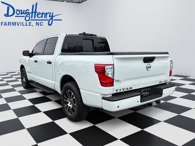 2024 Nissan Titan SV