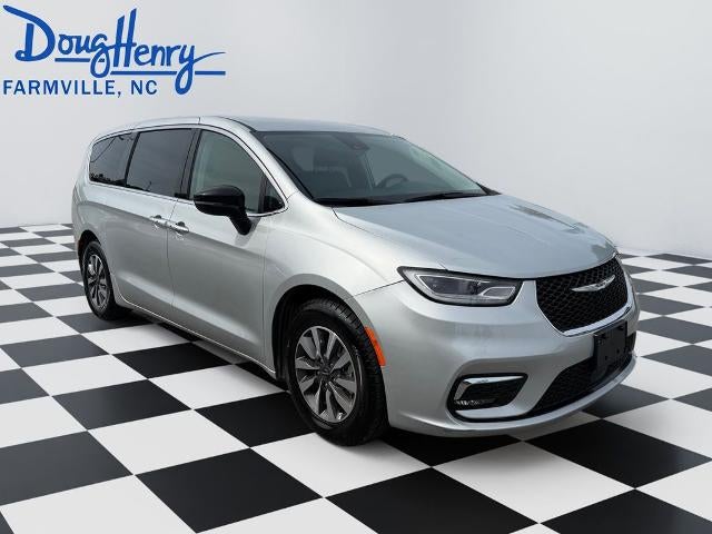 2024 Chrysler Pacifica Hybrid Select