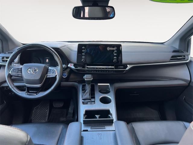2022 Toyota Sienna XSE