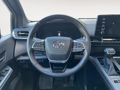 2022 Toyota Sienna XSE
