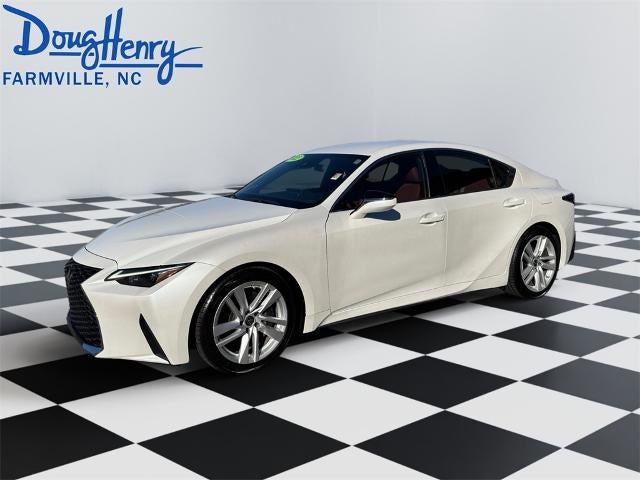 2022 Lexus IS 