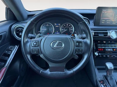 2022 Lexus IS 
