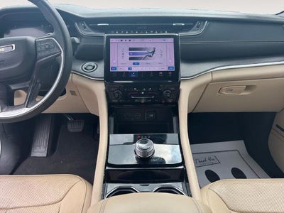 2023 Jeep Grand Cherokee Limited 4x2