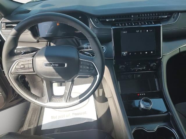 2024 Jeep Grand Cherokee Laredo 4x4