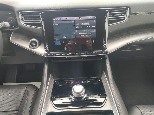 2024 Jeep Wagoneer Series II 4x2