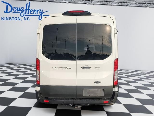 2023 Ford Transit Passenger Wagon T-350 148" Med Roof XLT RWD
