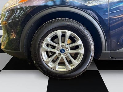 2021 Ford Escape SE FWD