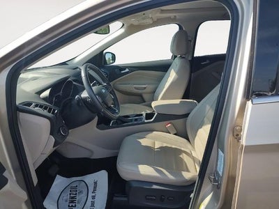 2017 Ford Escape Titanium FWD