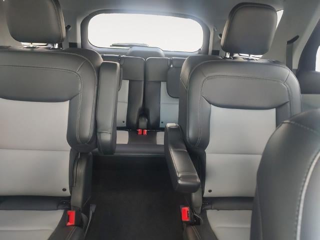2022 Ford Explorer XLT RWD