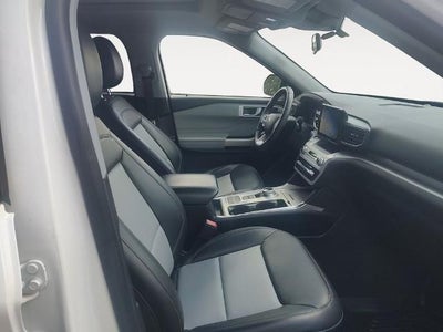 2022 Ford Explorer XLT RWD