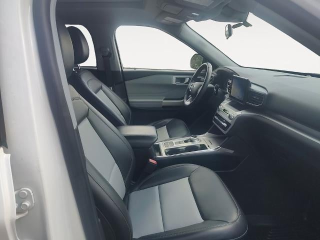2022 Ford Explorer XLT RWD