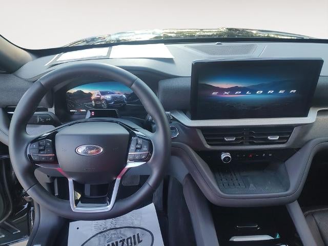 2025 Ford Explorer Platinum RWD