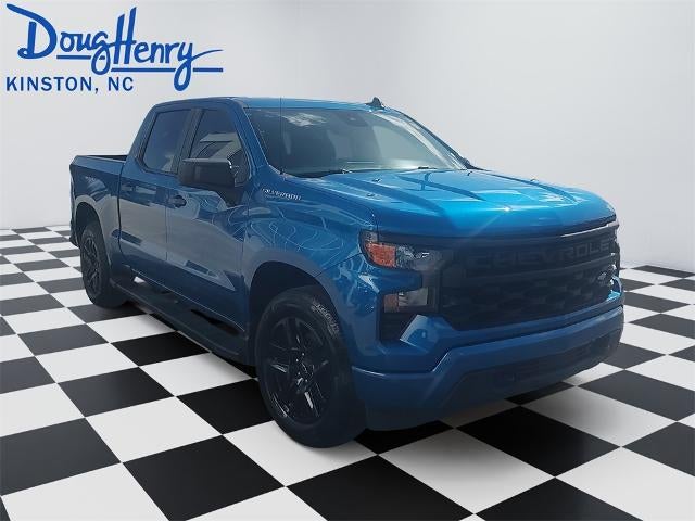 2023 Chevrolet Silverado 1500 Crew Cab Short Box 2-Wheel Drive Custom