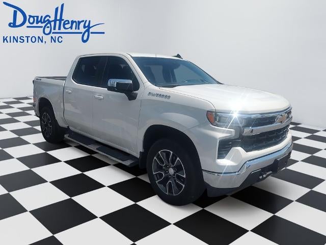 2022 Chevrolet Silverado 1500 Crew Cab Short Box 4-Wheel Drive LT 2FL