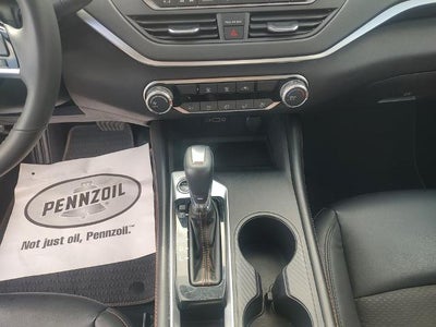 2021 Nissan Altima 2.5 SR Sedan