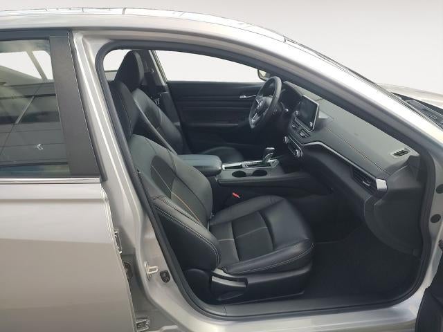 2021 Nissan Altima 2.5 SR Sedan