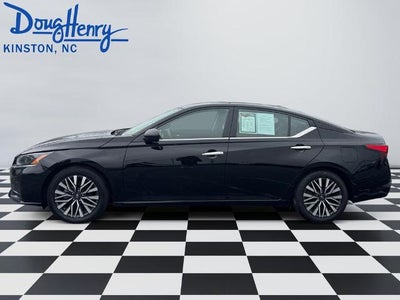 2024 Nissan Altima 2.5 SV Sedan