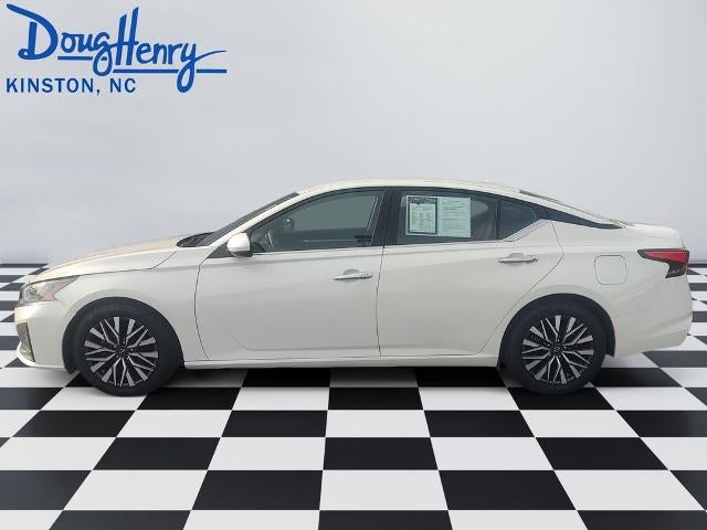 2023 Nissan Altima 2.5 SV Sedan