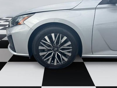 2024 Nissan Altima 2.5 SV Sedan