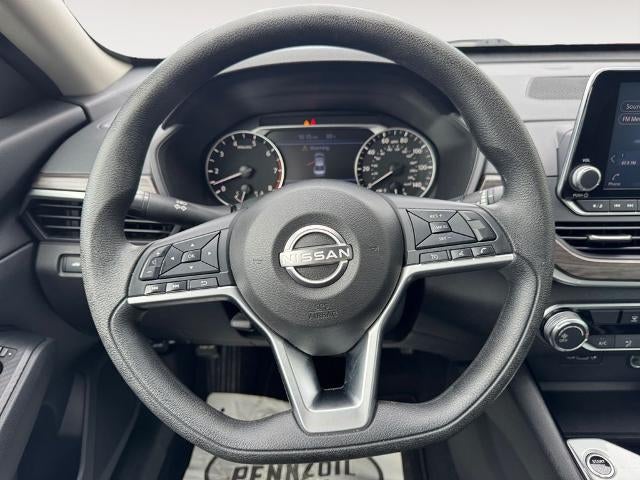 2024 Nissan Altima 2.5 SV Sedan