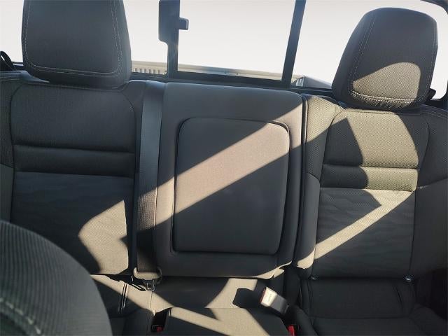 2024 Nissan Frontier Crew Cab 4x2 SV