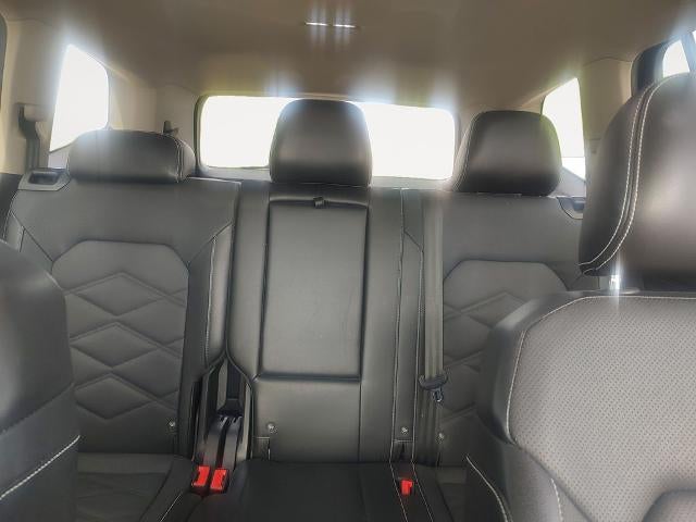 2024 Volkswagen Atlas 2.0T SE w/Technology 4MOTION