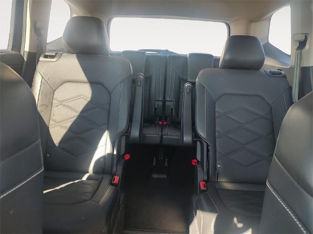 2024 Volkswagen Atlas 2.0T SE w/Technology 4MOTION