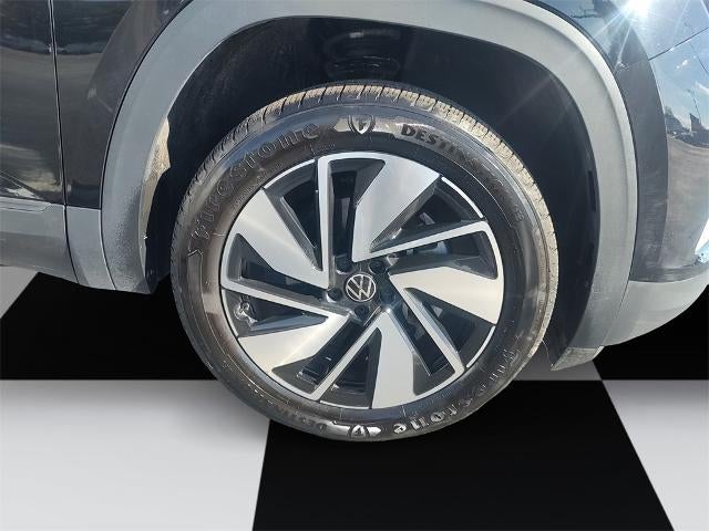 2024 Volkswagen Atlas 2.0T SE w/Technology 4MOTION