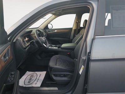 2024 Volkswagen Atlas 2.0T SE w/Technology 4MOTION