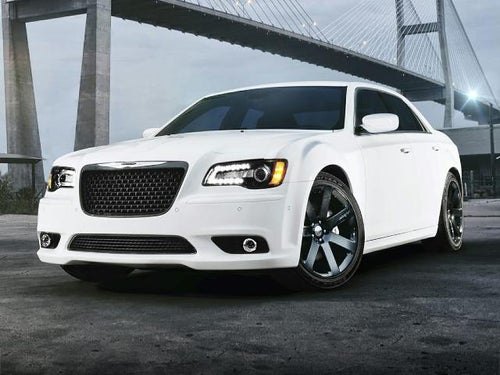 2012 Chrysler 300 4dr Sdn V8 SRT8 RWD