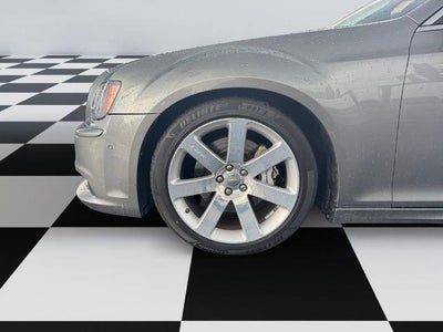 2012 Chrysler 300 4dr Sdn V8 SRT8 RWD