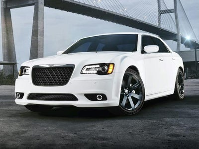 2012 Chrysler 300 4dr Sdn V6 RWD