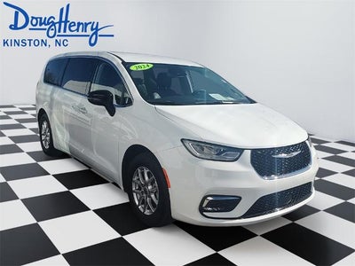 2024 Chrysler Pacifica Touring L FWD