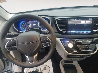 2024 Chrysler Pacifica Touring L FWD
