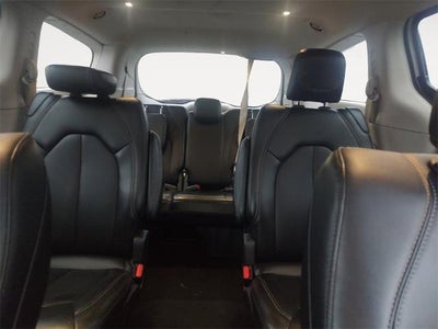 2024 Chrysler Pacifica Touring L FWD