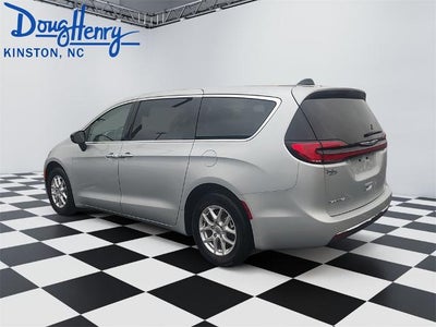 2024 Chrysler Pacifica Touring L FWD
