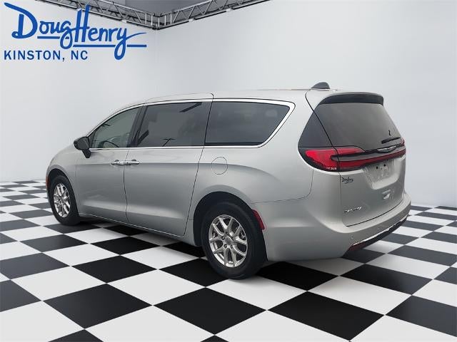 2024 Chrysler Pacifica Touring L FWD