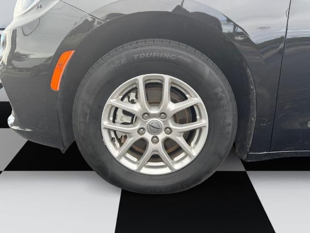 2025 Chrysler Pacifica Select FWD